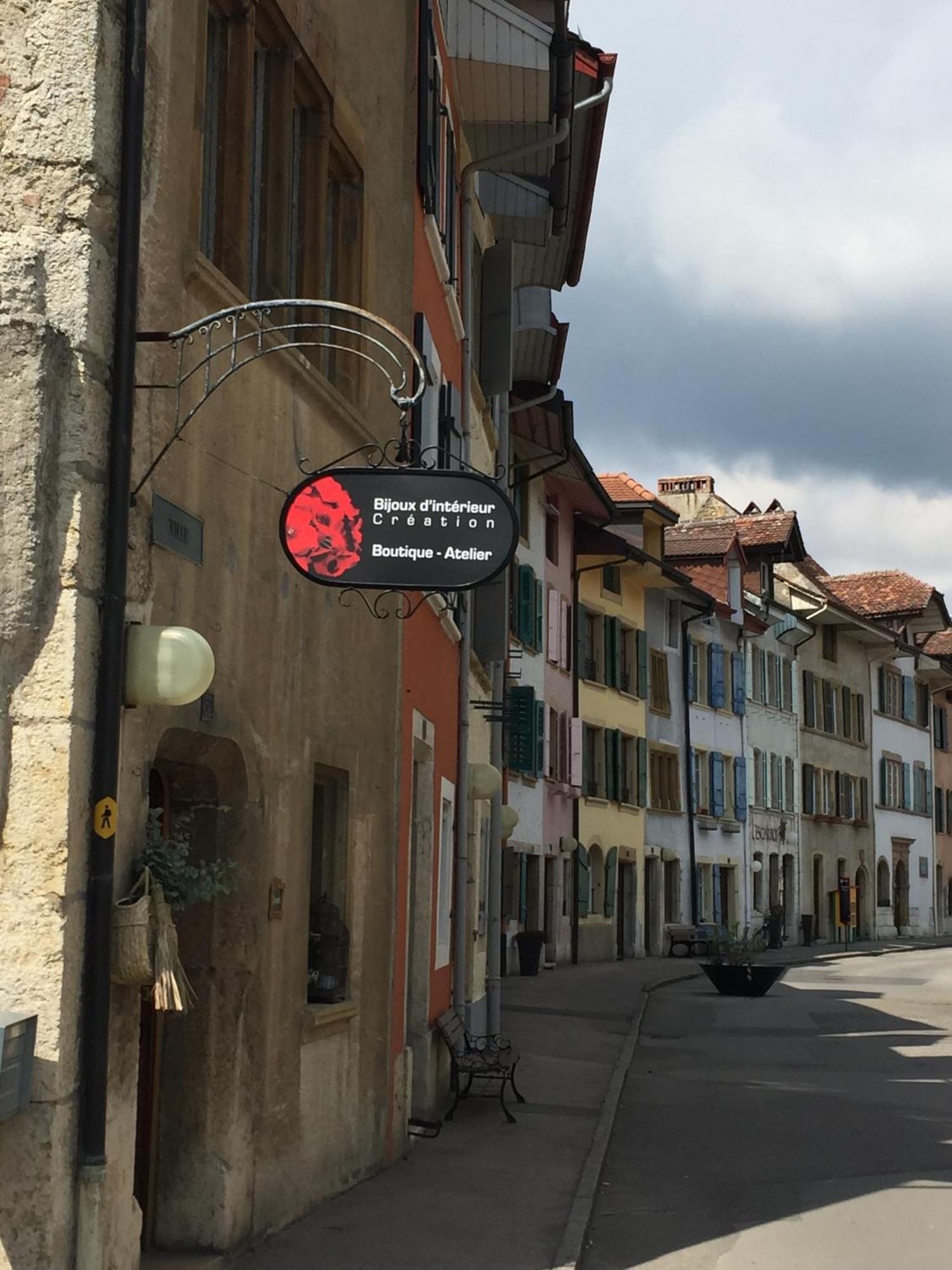 Bed and Breakfast Au Bourg Le Landeron Екстер'єр фото
